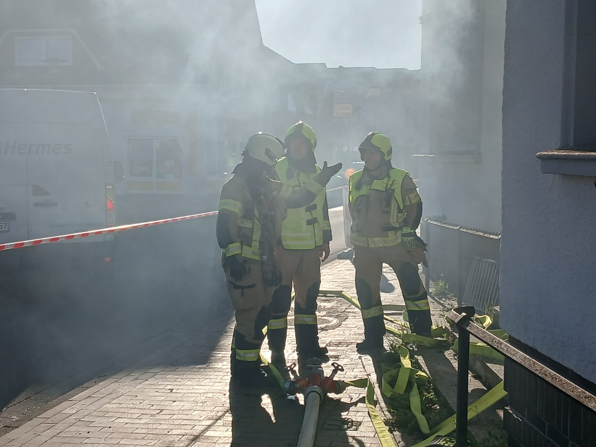 Atemschutzübung in Abrisshaus an der Lange Straße 